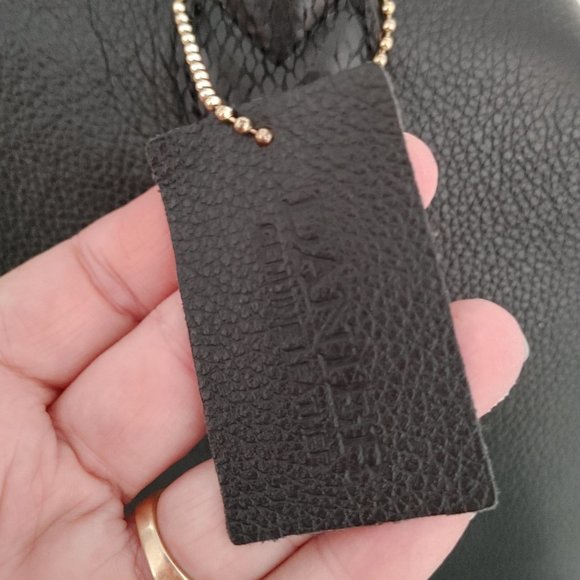 Danier Leather Purse/Handbag/Tote/Shoulder - Picture 2 of 5